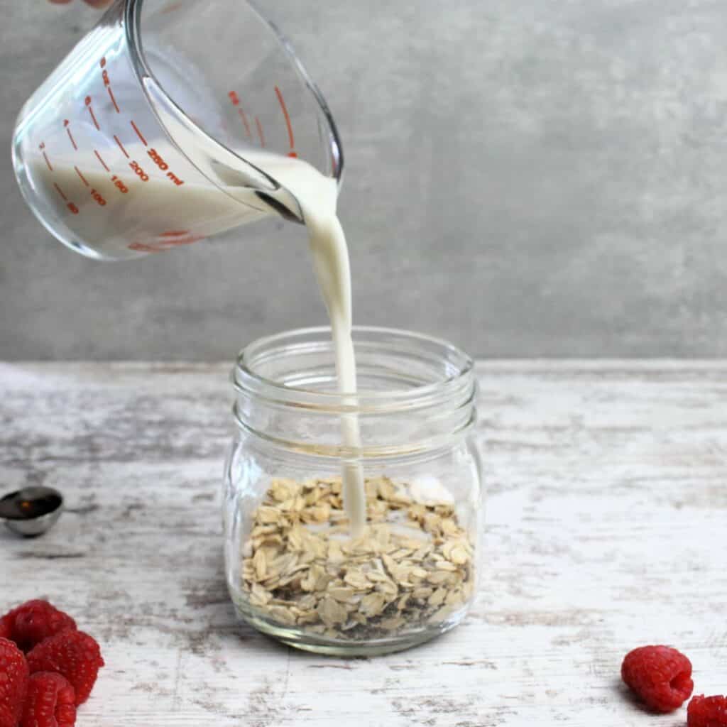 Pour milk of choice into dry oat mixture.