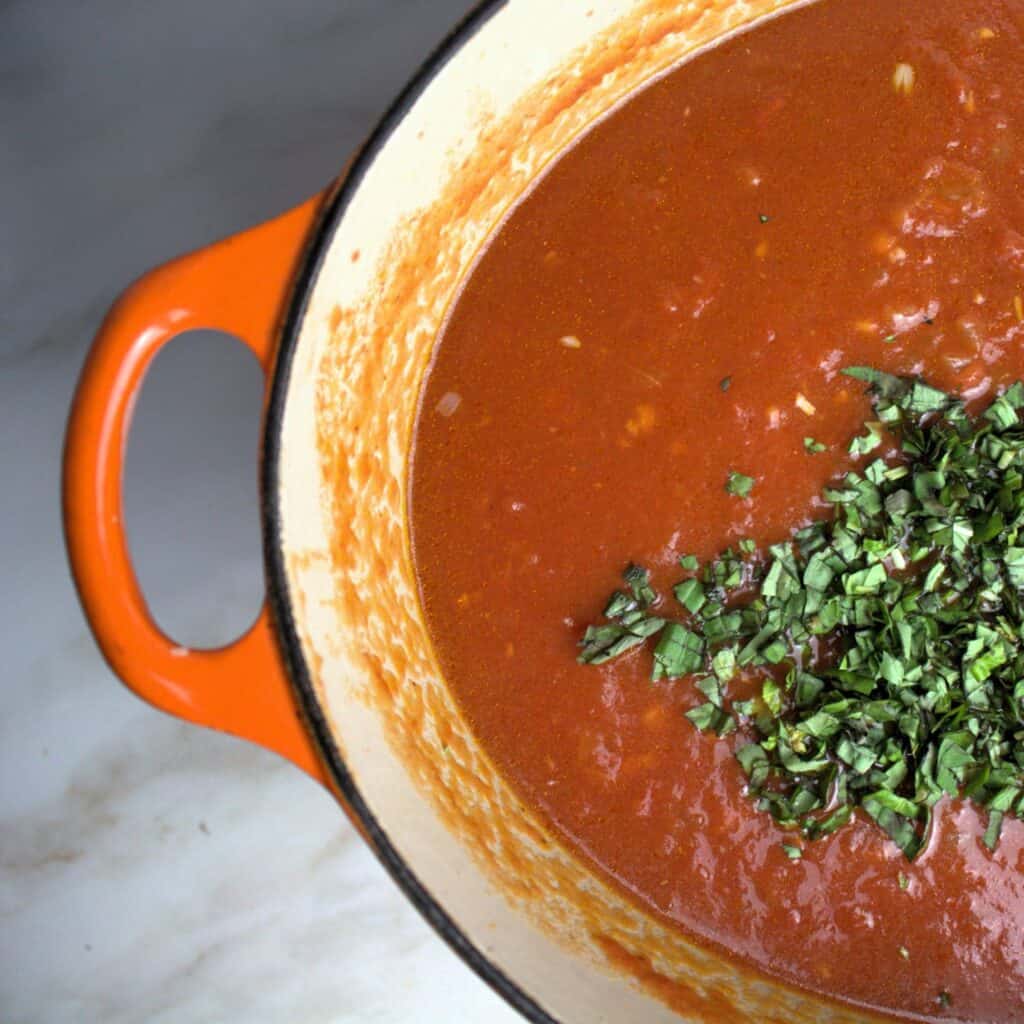 Marinara with basil.