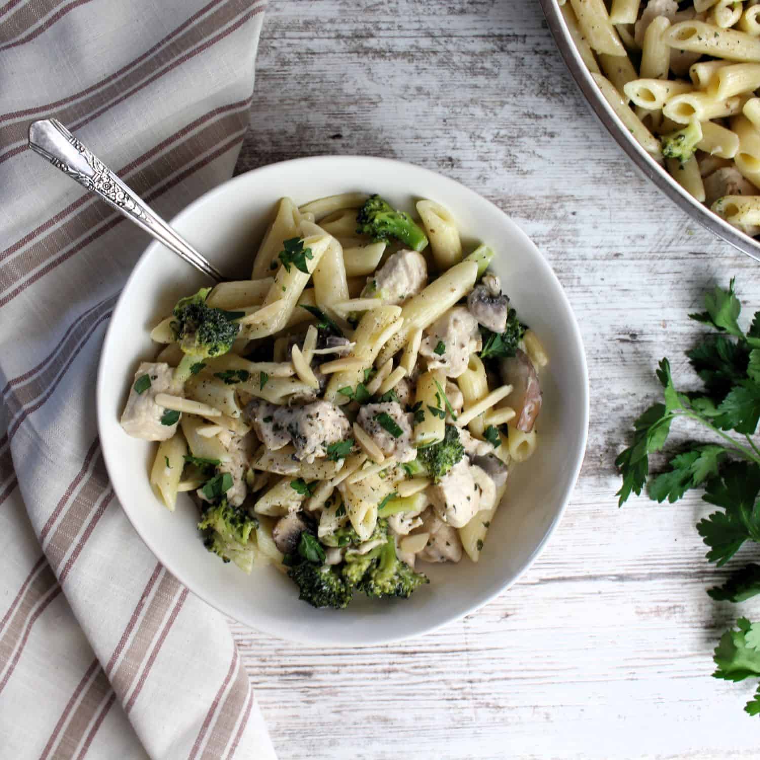 Featured image for “Garlic Parmesan Chicken Pasta”